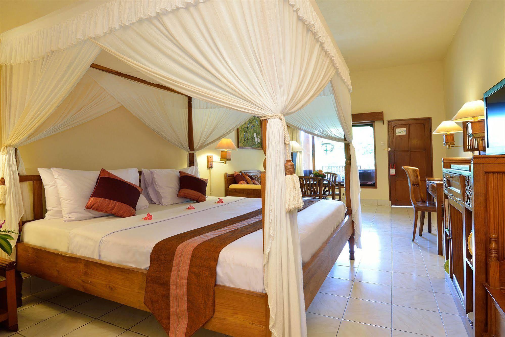 Diwangkara Beach Hotel & Resort Sanur Esterno foto