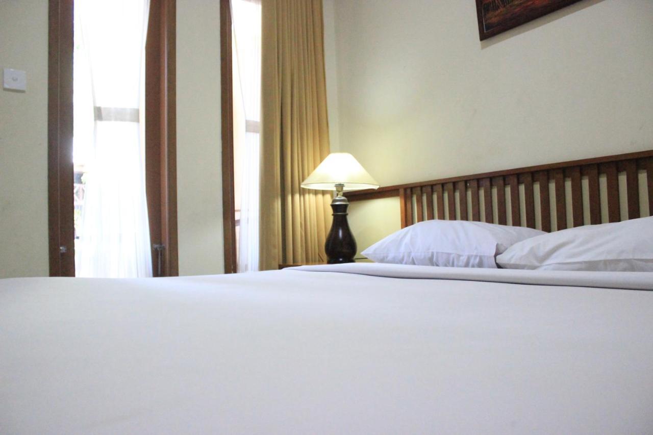 Diwangkara Beach Hotel & Resort Sanur Esterno foto